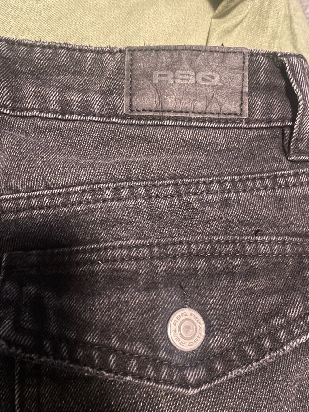 Low Rise- Wide Leg Black Wash Jeans - Picture 4 of 4